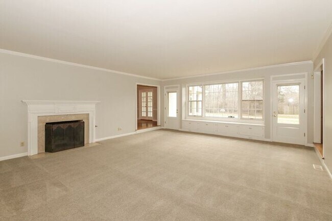 Building Photo - Large Wooded Lot in Carmel Clay Schools
