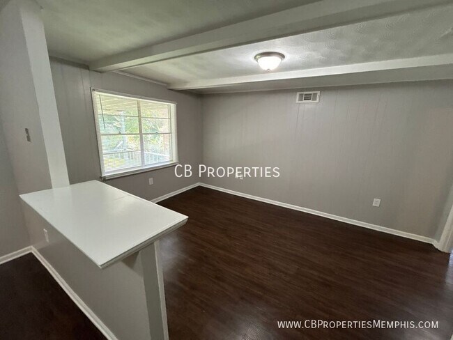 Foto del edificio - 3213 Keystone Ave