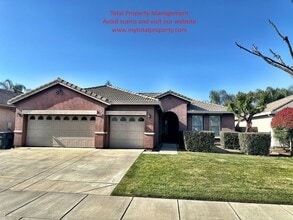 Building Photo - 3206 W Vine Ave