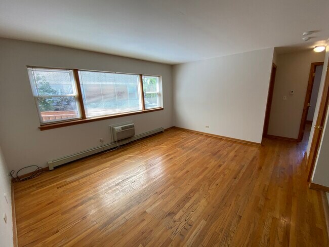 Foto del edificio - 320 Beach Ave
