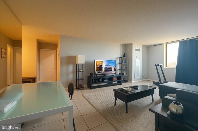 Foto del edificio - 5500 Holmes Run Pkwy