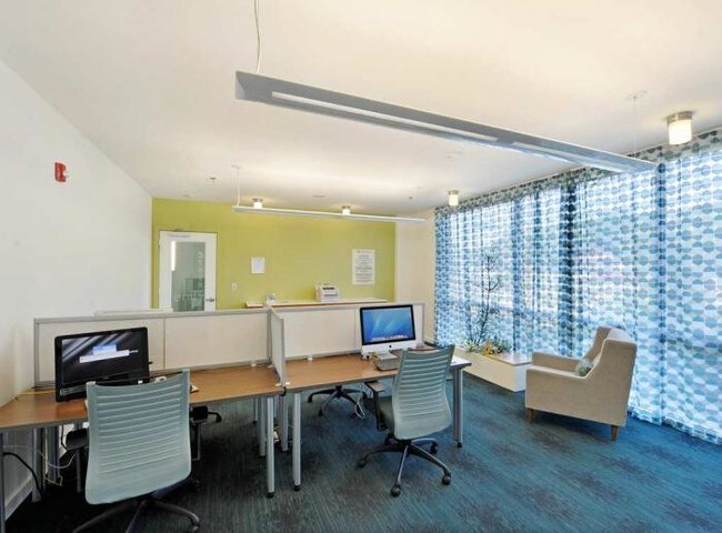 Building Photo - 2 bedroom in Austin TX 78741
