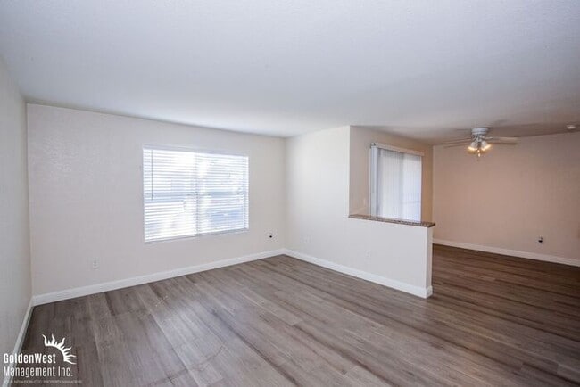 Building Photo - Beautiful & Inviting 3Bdm 2Ba Condo at Tuscan Villas