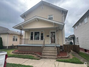 Building Photo - 3840 Olive St