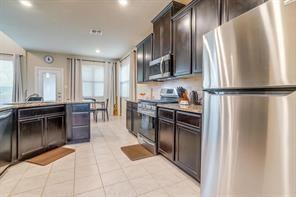 Foto del edificio - 4416 Lakeview Dr