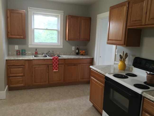 Vista de la cocina 3 - 506 S Cayuga St