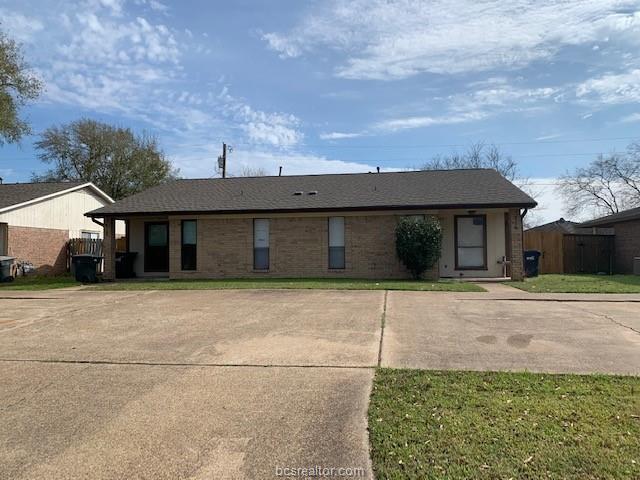 Foto principal - 718 San Saba Dr