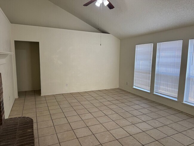 Foto del edificio - Cute Single Story 3 Bedroom in Keller ISD