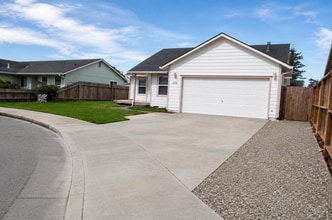 Building Photo - 2330 Adkins Ct