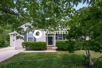 Building Photo - 45 Hampton Oaks Dr