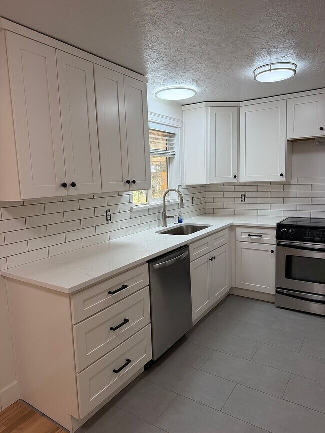 Foto del edificio - 15506 NE 32nd St