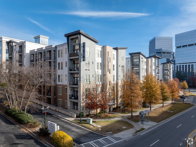 Building Photo - 1160 Hammond