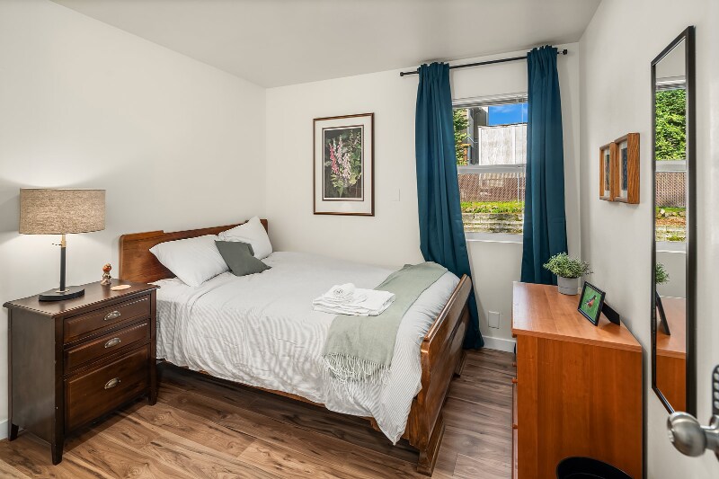 Photo - 14813 46th Ave S (Tukwila, WA)