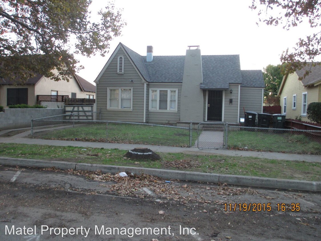 Primary Photo - 321 6th St