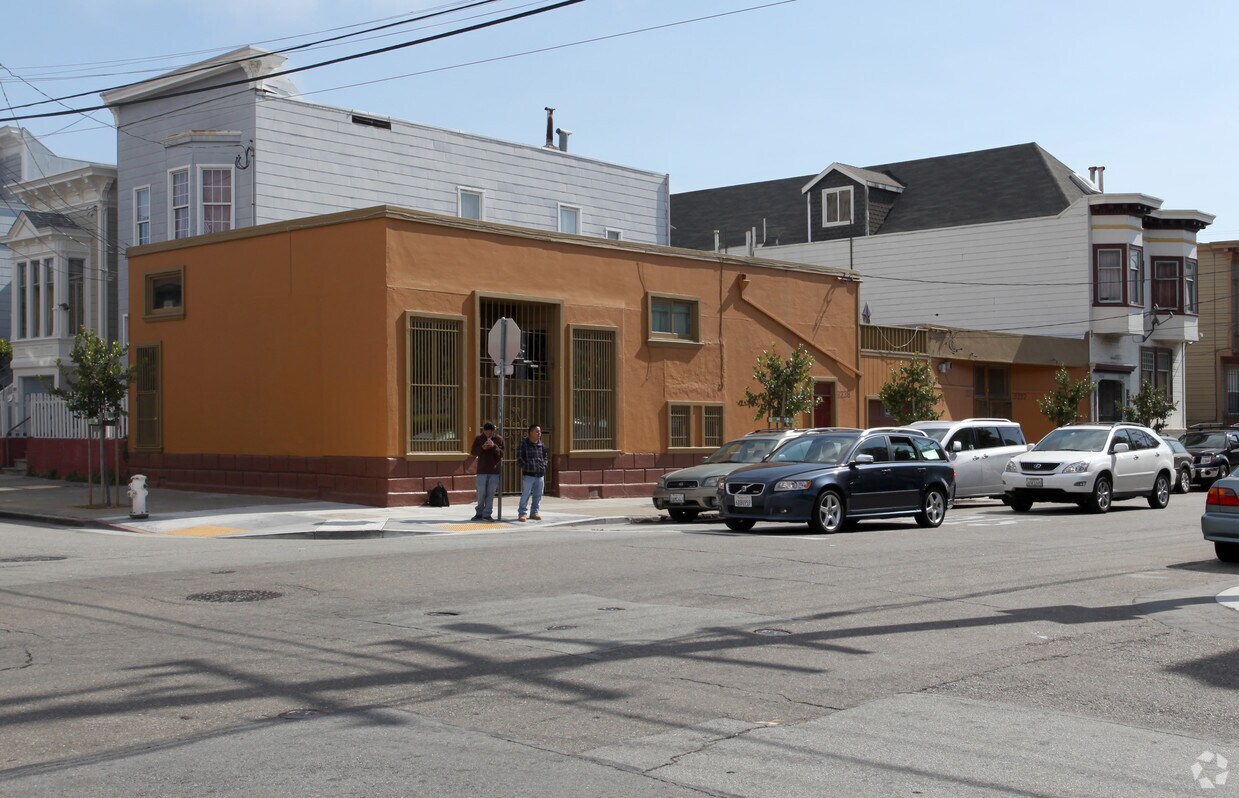 Primary Photo - 3232-3240 26th St
