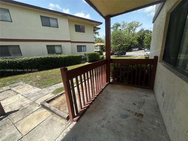 Building Photo - 2078 NW 43 Terrace