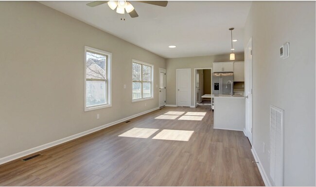 Foto del edificio - 420 S 2nd St