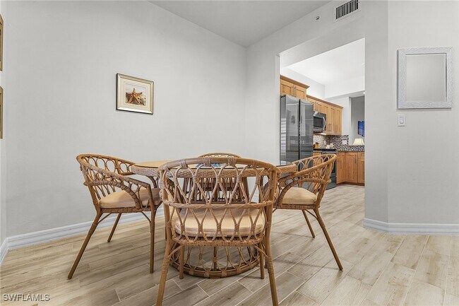 Foto del edificio - 401 Bayfront Pl