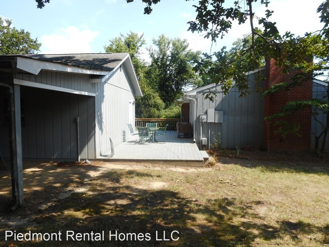 Foto del edificio - 3 br, 2 bath House - 8311 Loyola Drive