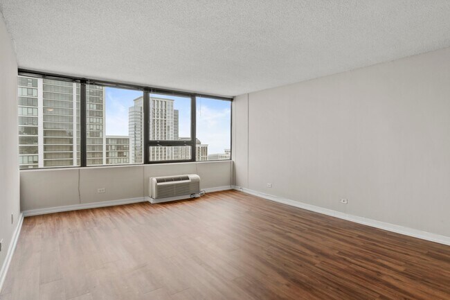 Foto del edificio - 1220 S Michigan Ave