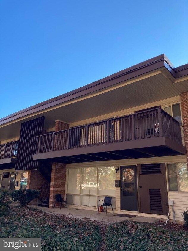 170 Talbott St Unit 201, Rockville, MD 20852 Apartment for Rent in