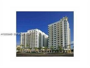 Building Photo - 1830 Radius Dr