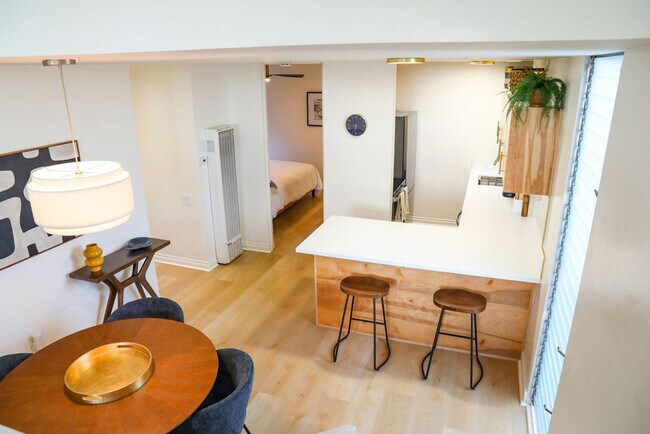 Building Photo - 1773 Torrance St