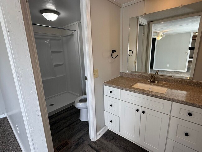 Foto del edificio - Nice 2 bedroom, 2 bath Mobile home