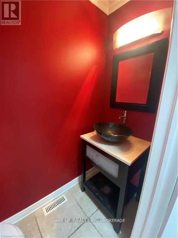 Building Photo - 1500 Richmond St