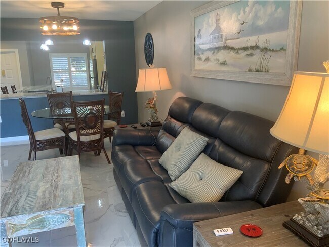 Foto del edificio - 12170 Kelly Sands Way