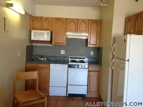 Building Photo - 1110 Commonwealth Ave