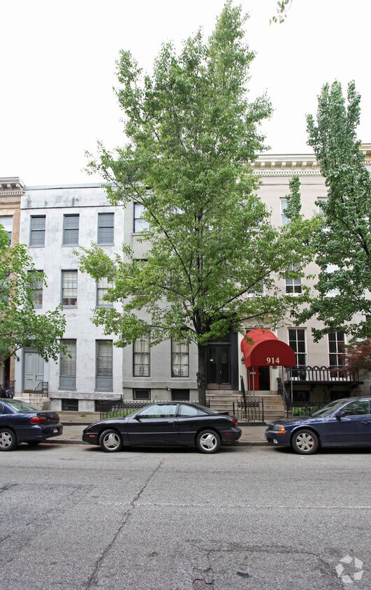 Primary Photo - 912 Saint Paul St