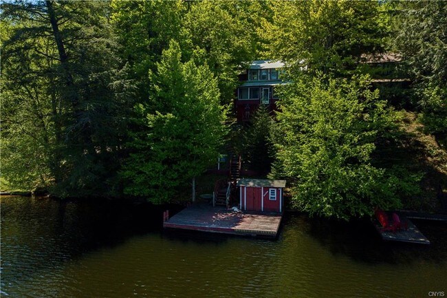 Foto del edificio - 171 S Shore Rd