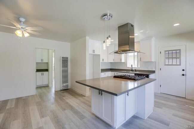 Foto del edificio - 8716 Buckles St