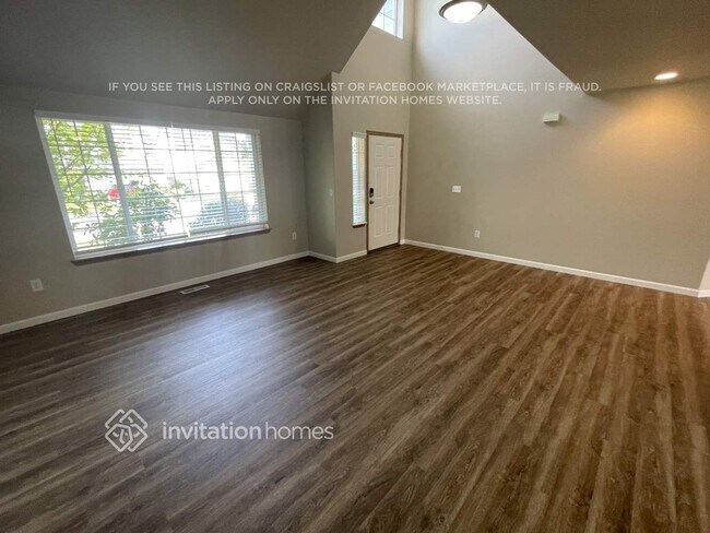 Building Photo - 17413 90 Ave Ct E