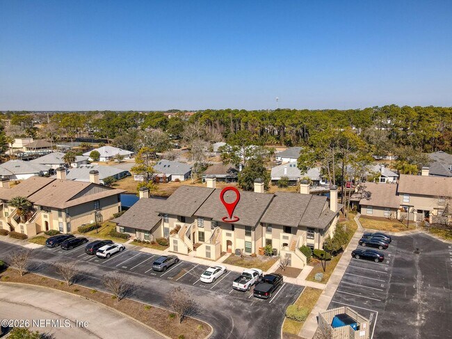 Building Photo - 225 Cranes Lake Dr