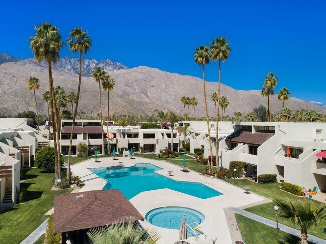 Building Photo - AVAILABLE NOW! 1 Bedroom/ 1 Bath Condo in ...