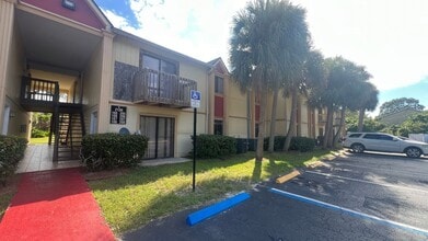 Building Photo - 2130 Forest Knoll Dr NE