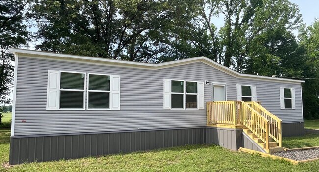 Building Photo - 573 Carter Rd