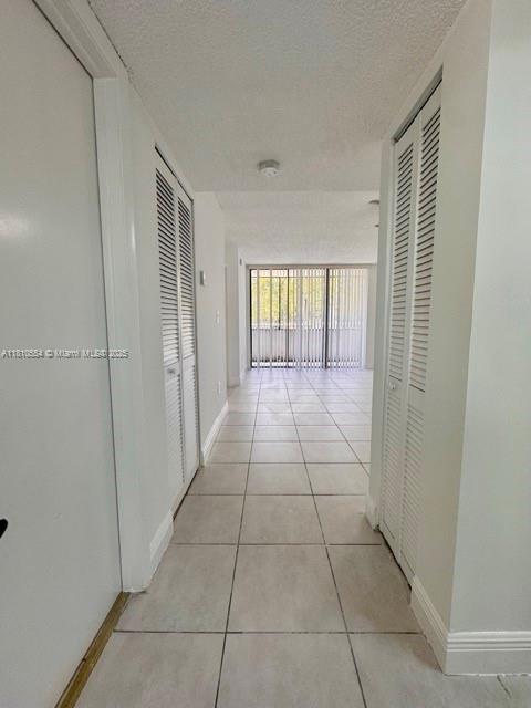 Foto del edificio - 8255 SW 152nd Ave