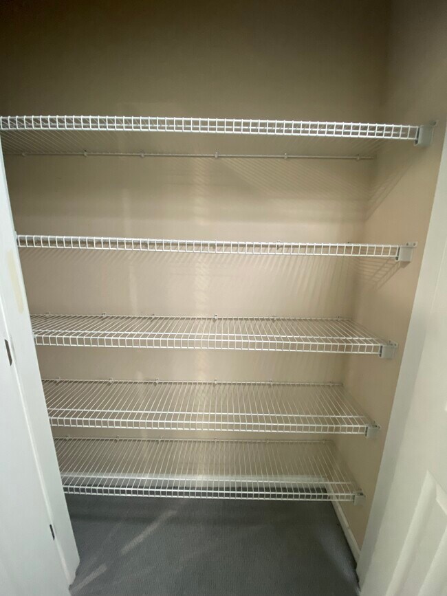 Pantry - 785 Oakleaf Plantation Pky