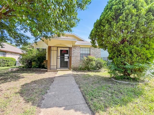Primary Photo - 10324 Woodleaf Dr