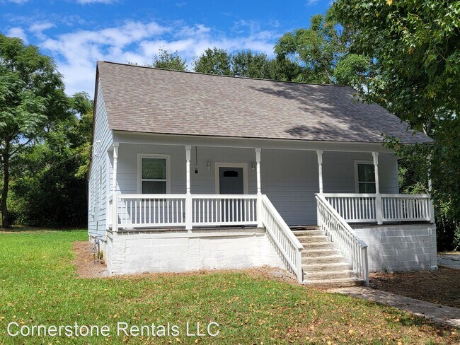 Building Photo - 3 br, 2 bath House - 15 East Reynolds Street