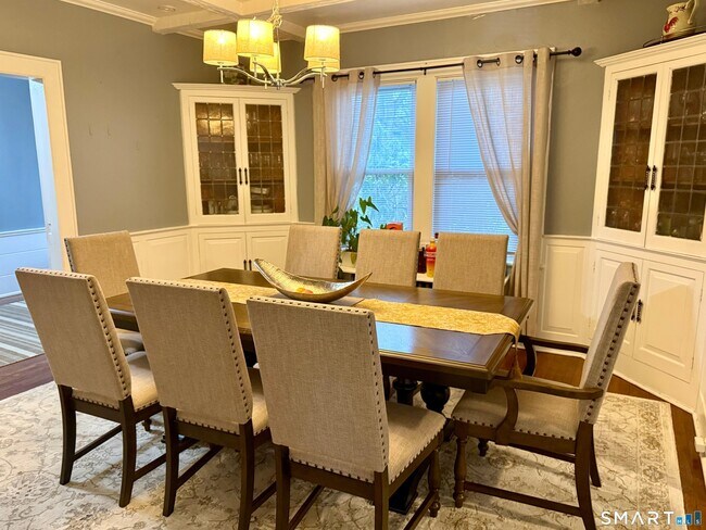 Foto del edificio - 64 Hickory St