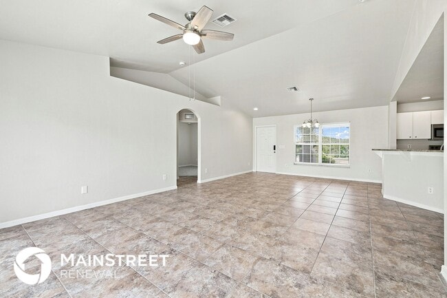 Foto del edificio - 1613 Loraine Ave S