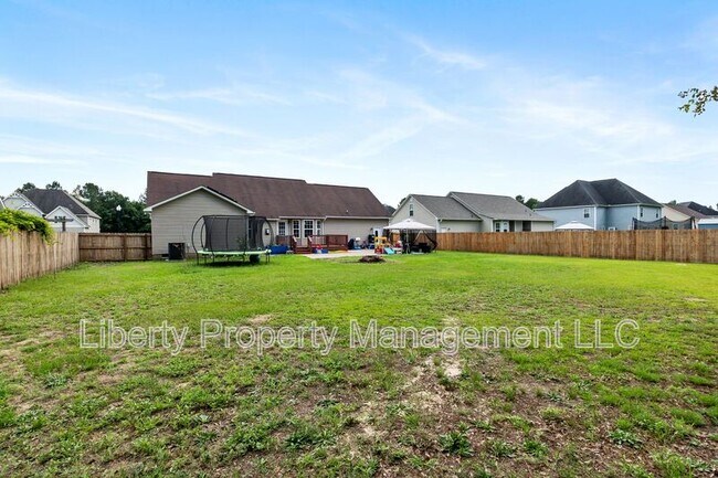 Building Photo - 236 Emma Ct