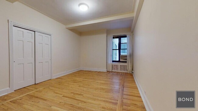 Foto del edificio - 166 Second Avenue