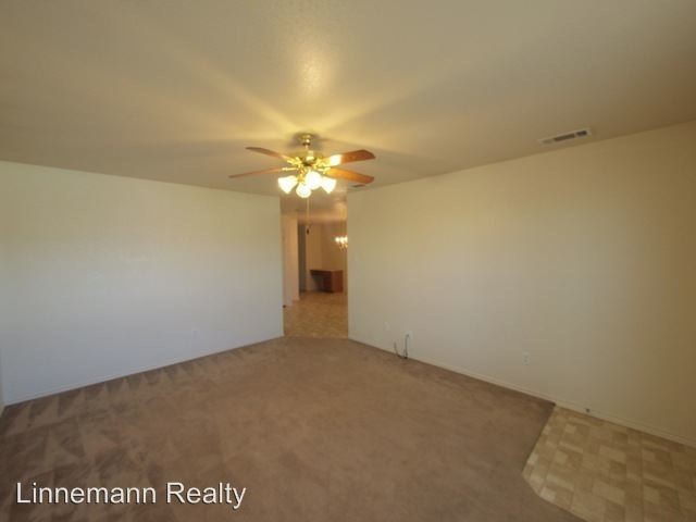 Building Photo - 5200 Lauren Lea Dr