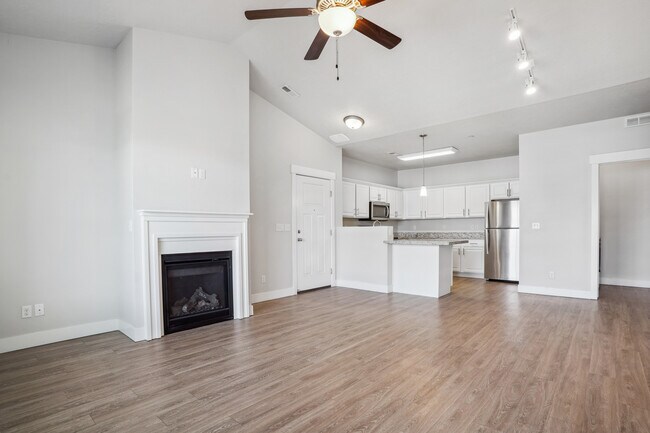 2 bedroom 2 bath living area - Meadows at American Fork