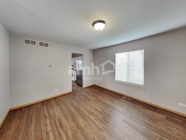 Foto del edificio - 2269 Jason Dr